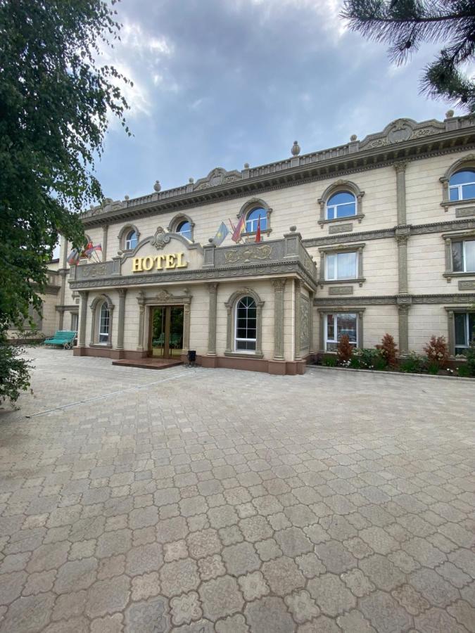 Hotel Astam Kostanay Bagian luar foto