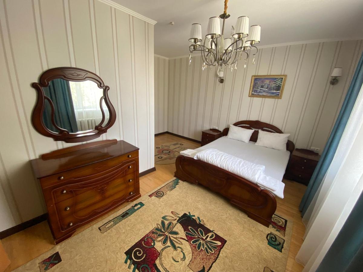 Hotel Astam Kostanay Bagian luar foto