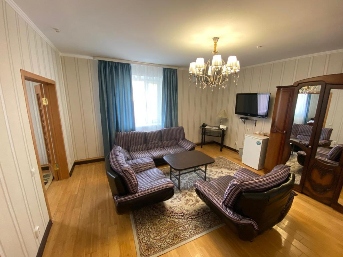 Hotel Astam Kostanay Bagian luar foto